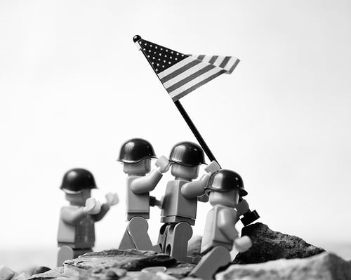 Famous Photos Redone with LEGO 2452020557 6cb5c3399b