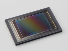 Canon Tries to Steal Eyes from Sony with a New 120 Megapixel Sensor canoncmos