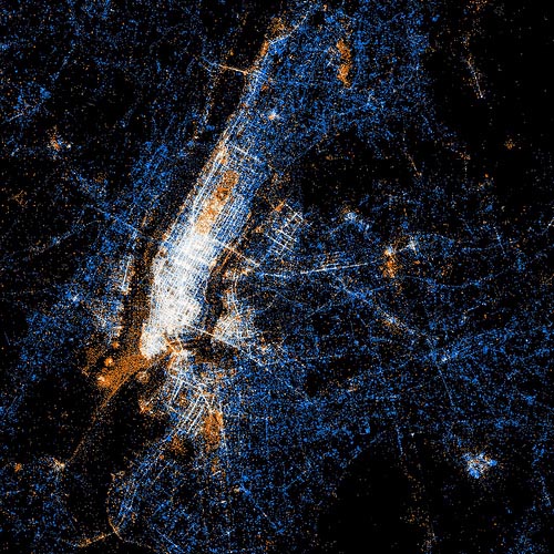 Beautiful Heat Maps of Flickr Photographs and Twitter Tweets newyork