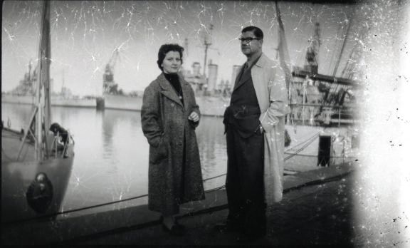 Photos from a 50 Year Old Roll of Film Found at Auction ff2 mini
