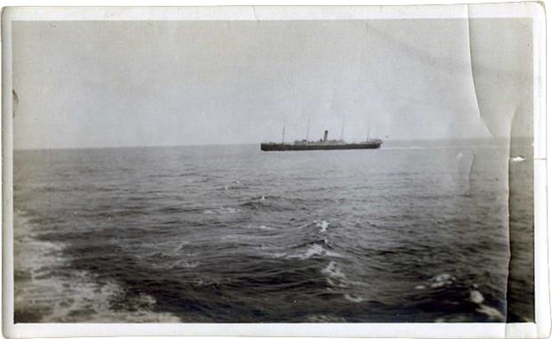 Unseen Photos From the Sinking of the Titanic Emerge After 99 Years titanic2 mini