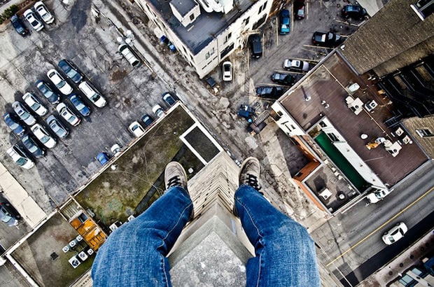 dangle1_mini