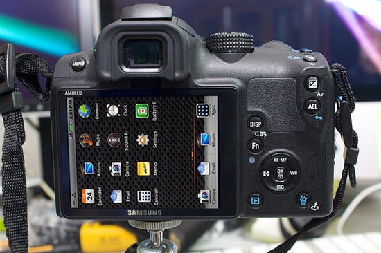 Samsung NX10