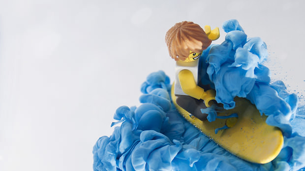 Amazing Surfing Photos Shot Using Ink and a LEGO Figurine ink1 mini