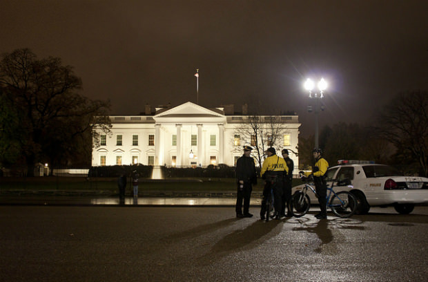 whitehouse_mini Photog Sues Police After Unlawful Arrest Leads to Loss of White House Credentials whitehouse mini
