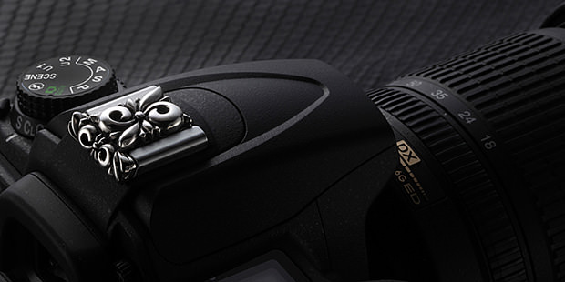 Japanese Designer Creates Shiny Jewelry for Dressing Up Your Camera jewelry4 mini