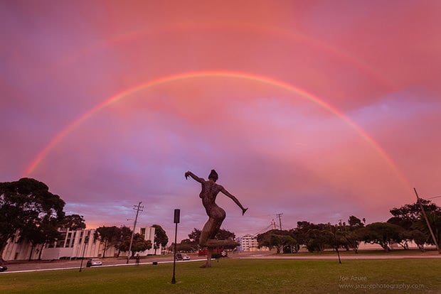 Beautiful Photos of a Double Rainbow All the Way Over San Francisco doublerainbow5 mini