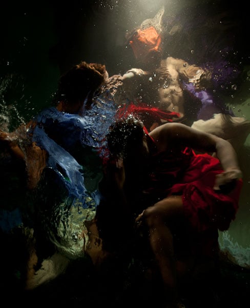 under1 Underwater Photos That Mimic the Look of Baroque Paintings