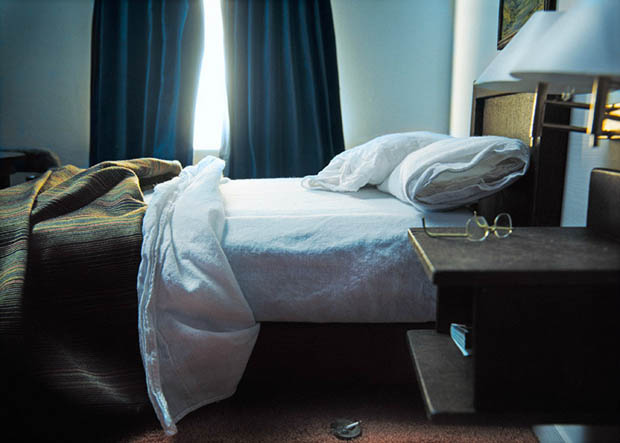 Realistic Small Scale Dioramas That Are Photographed and Then Destroyed finger7