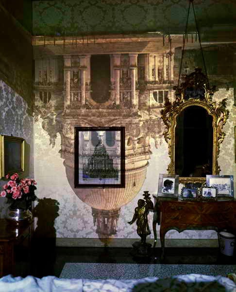 Photographer Turns Rooms Around the World into Camera Obscuras cameraobscura 2
