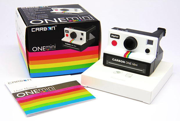 carbononemini1 Carbon One Mini is a Polaroid One Step Look Alike Digital Camera carbononemini1