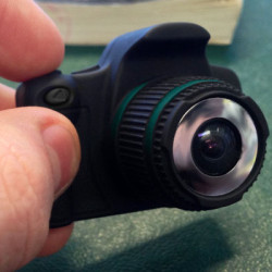 A Pint-Sized Digital Camera Dedicated to Lomo-style Fisheye Snapshots