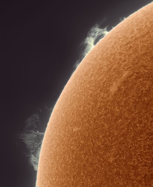 Photographer Captures Detailed Photos of the Sun From His Backyard Photographer Captures Detailed Photos of the Sun From His Backyard sunphotos 11